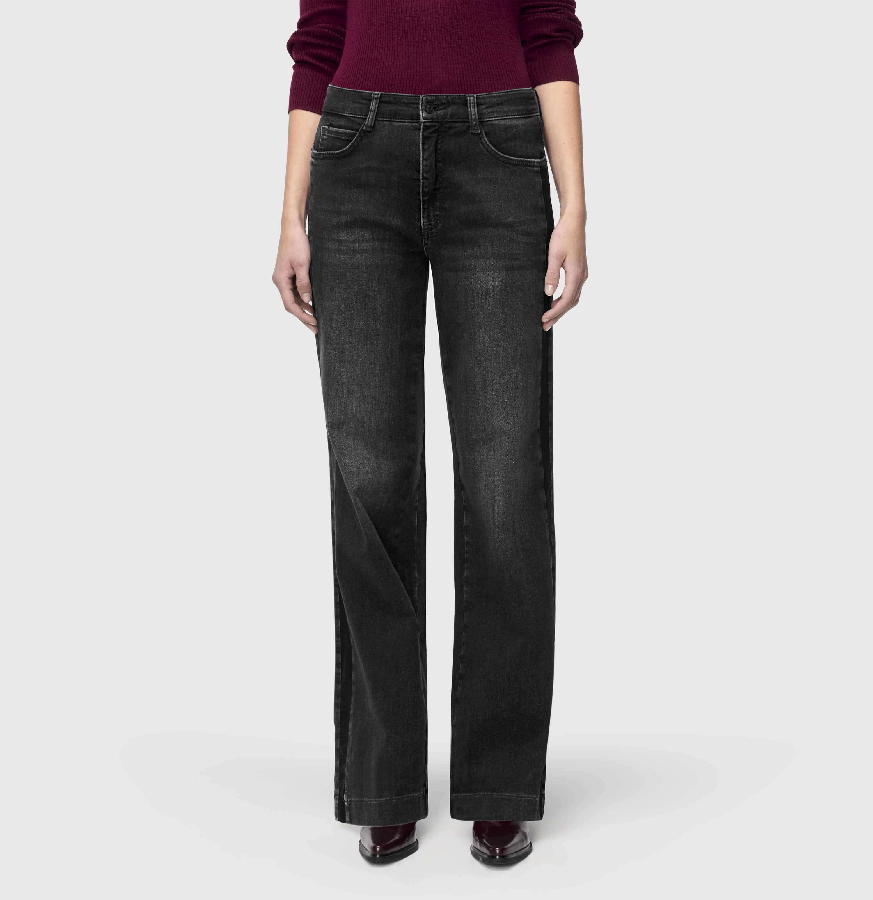 Hose Wide Galon von MAC 