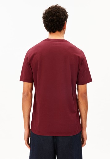 JAAMES T-SHIRT