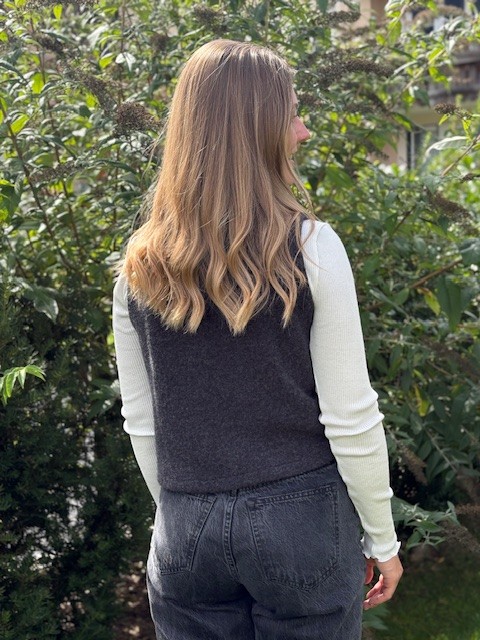 Pullunder Karla von Stapf